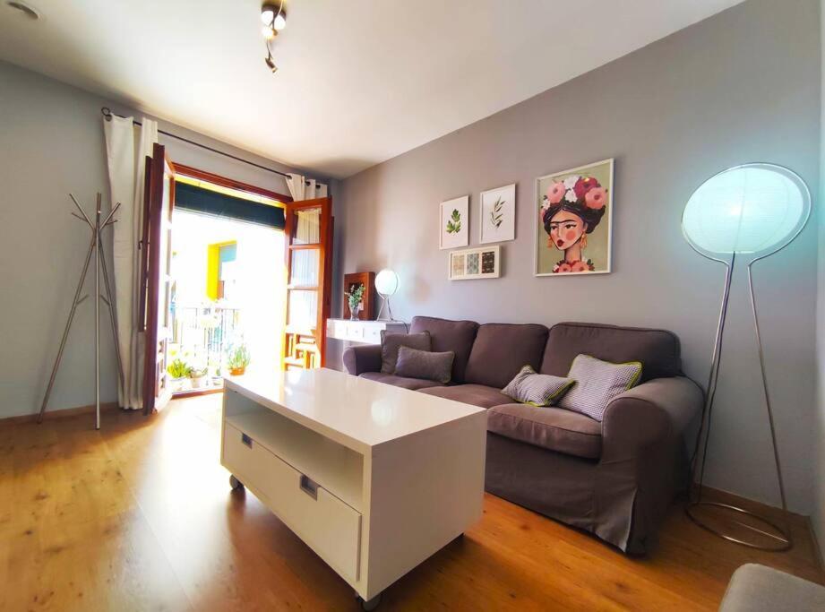 Plaza Cristo De Burgos Appartement Sevilla Buitenkant foto