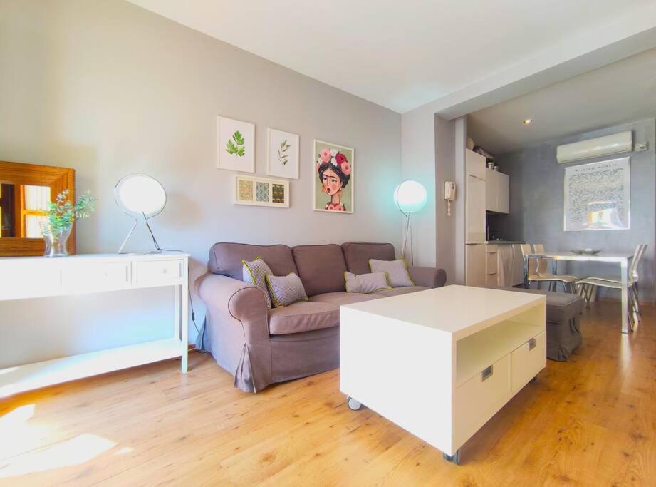 Plaza Cristo De Burgos Appartement Sevilla Buitenkant foto